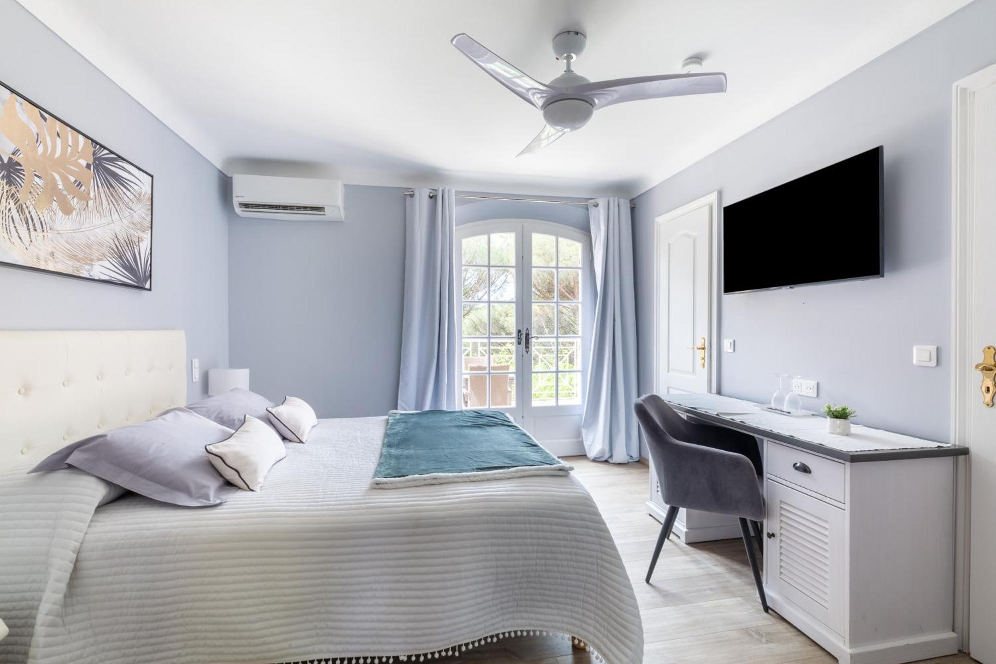 Chambres D'Hotes Les Amandiers Saint-Tropez Dış mekan fotoğraf